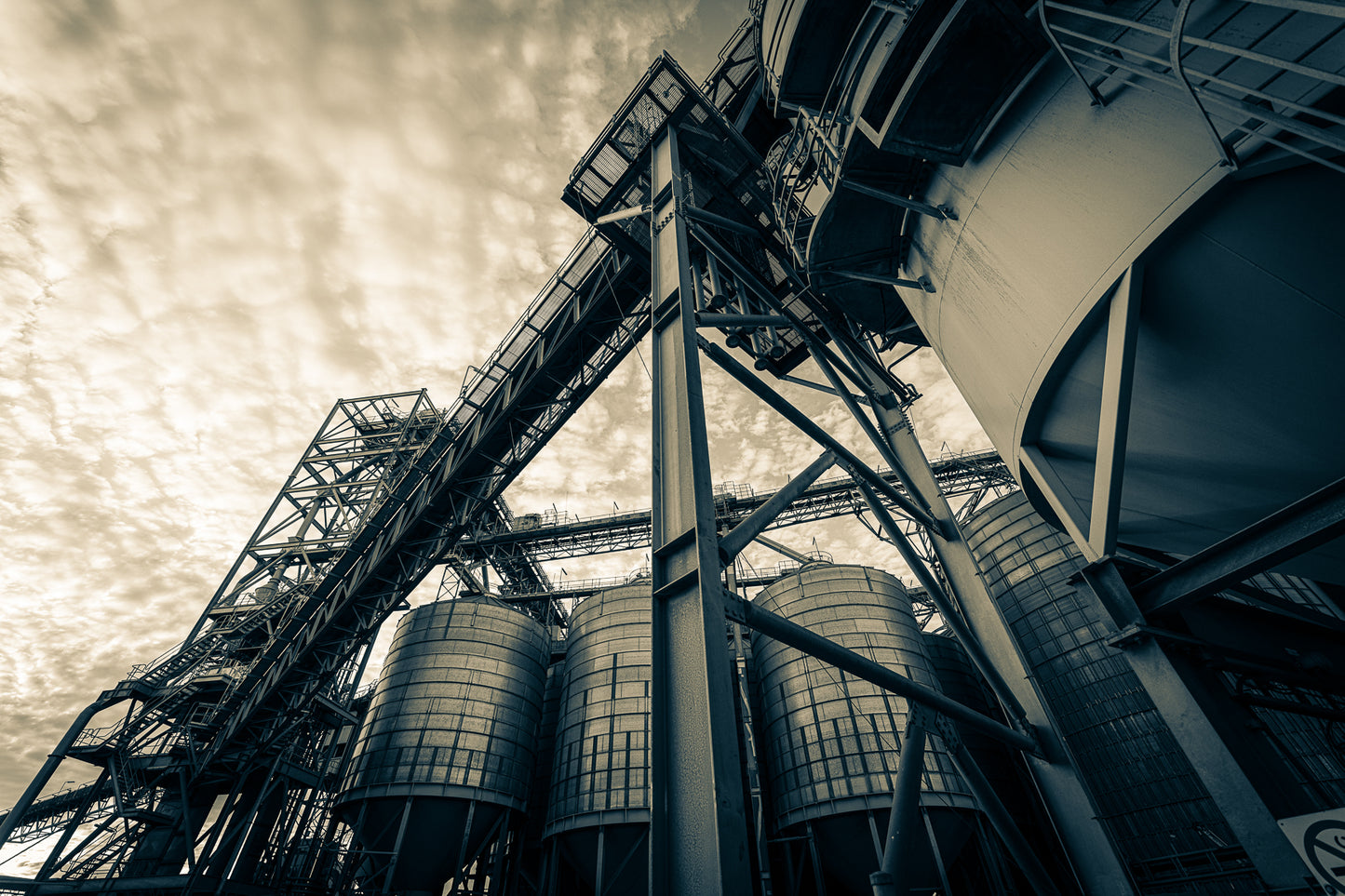 Port of Steel